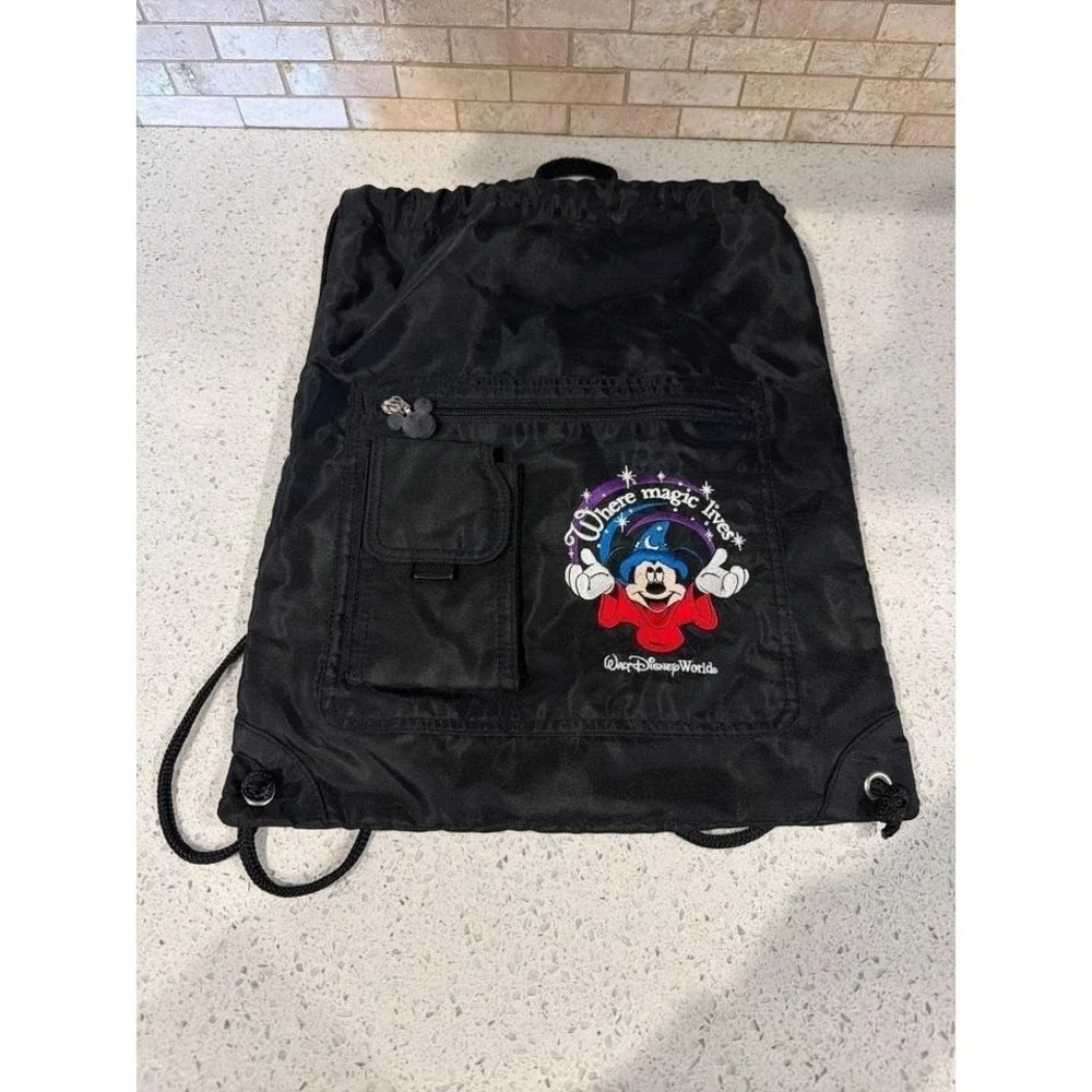 Walt Disney World Where Magic Lives Drawstring Black Backpack Cinch Bag